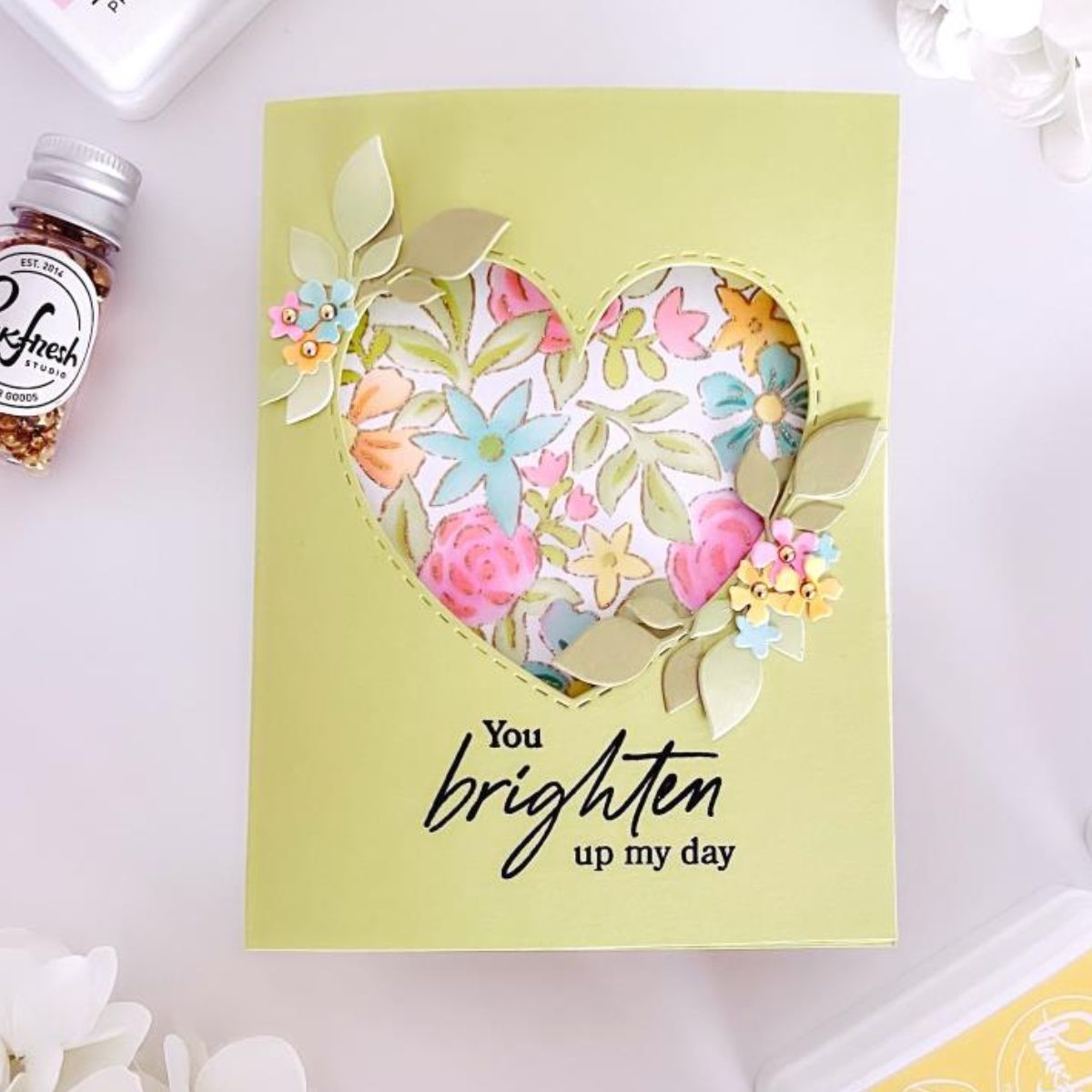 Mixed Blooms Layering Stencil / Estencil en Capas de Flores Mixtas Esténciles / Plantillas Pinkfresh Studio