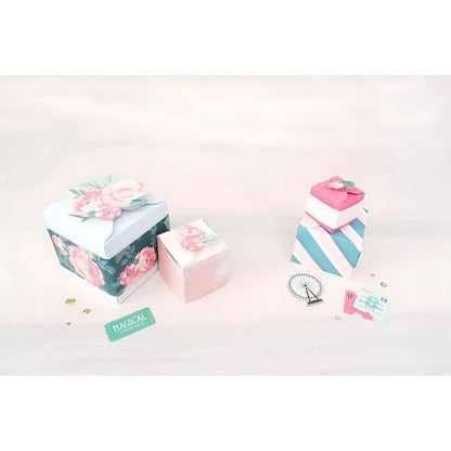 Gift Box Punch Board / Tabla para Crear Cajitas Cuadradas Herramientas We R Memory Keepers