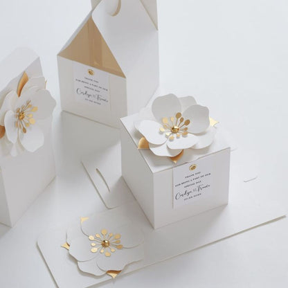 Gift Box Punch Board / Tabla para Crear Cajitas Cuadradas Herramientas We R Memory Keepers