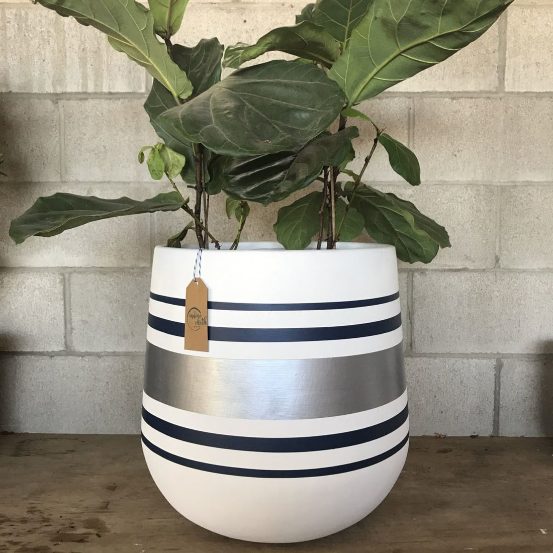 Americana Multi-Surface Metallic Acrylic Paint Silver / Pintura Multisuperficies Plata Metálico Acrìlicos DecoArt