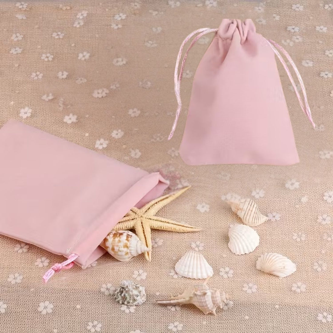 2 Bolsitas de Terciopelo Rosa