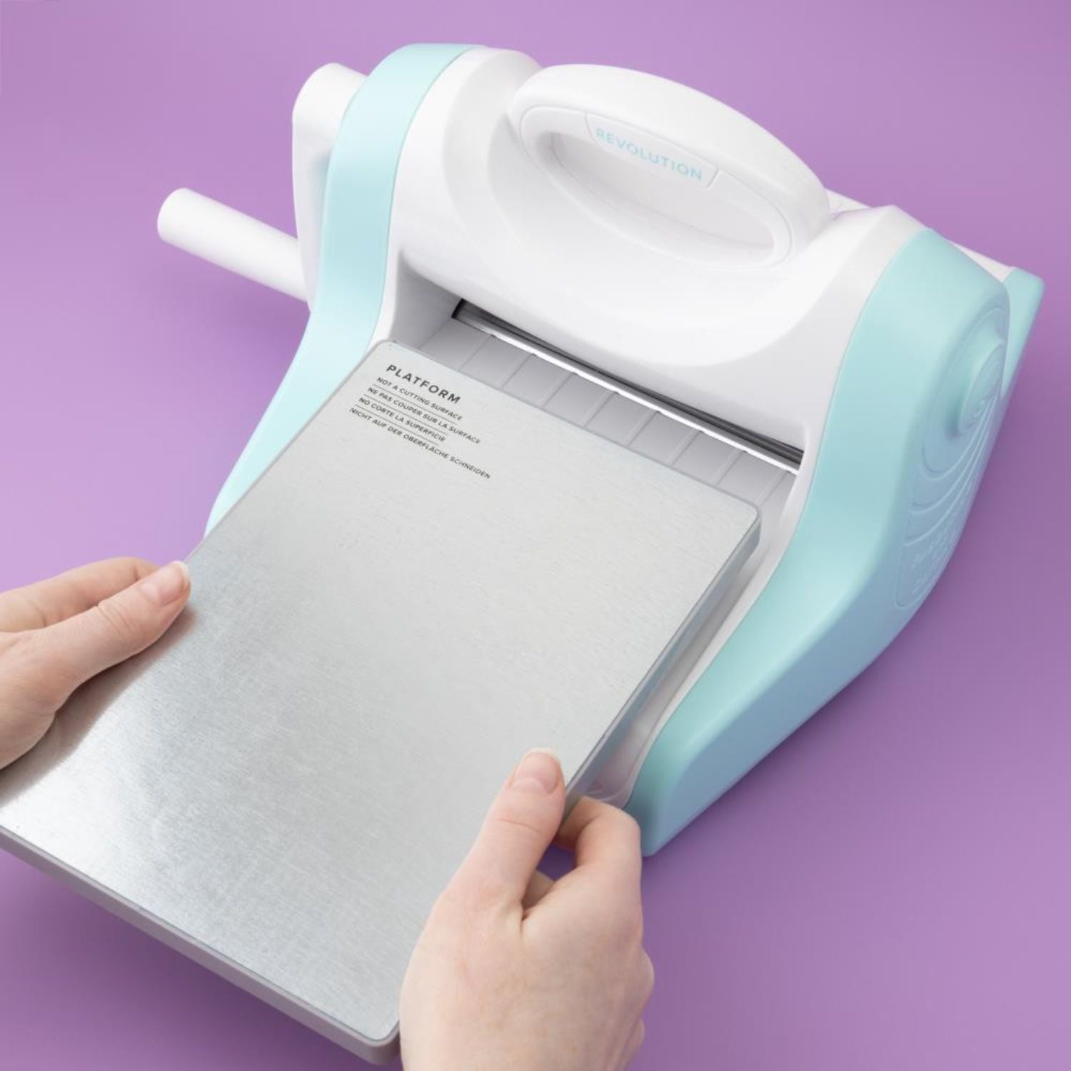 Die Cut Plate Replacement / Reemplazo De Placa Troquelada Revolution Accesorios para Suajadoras Hobbees