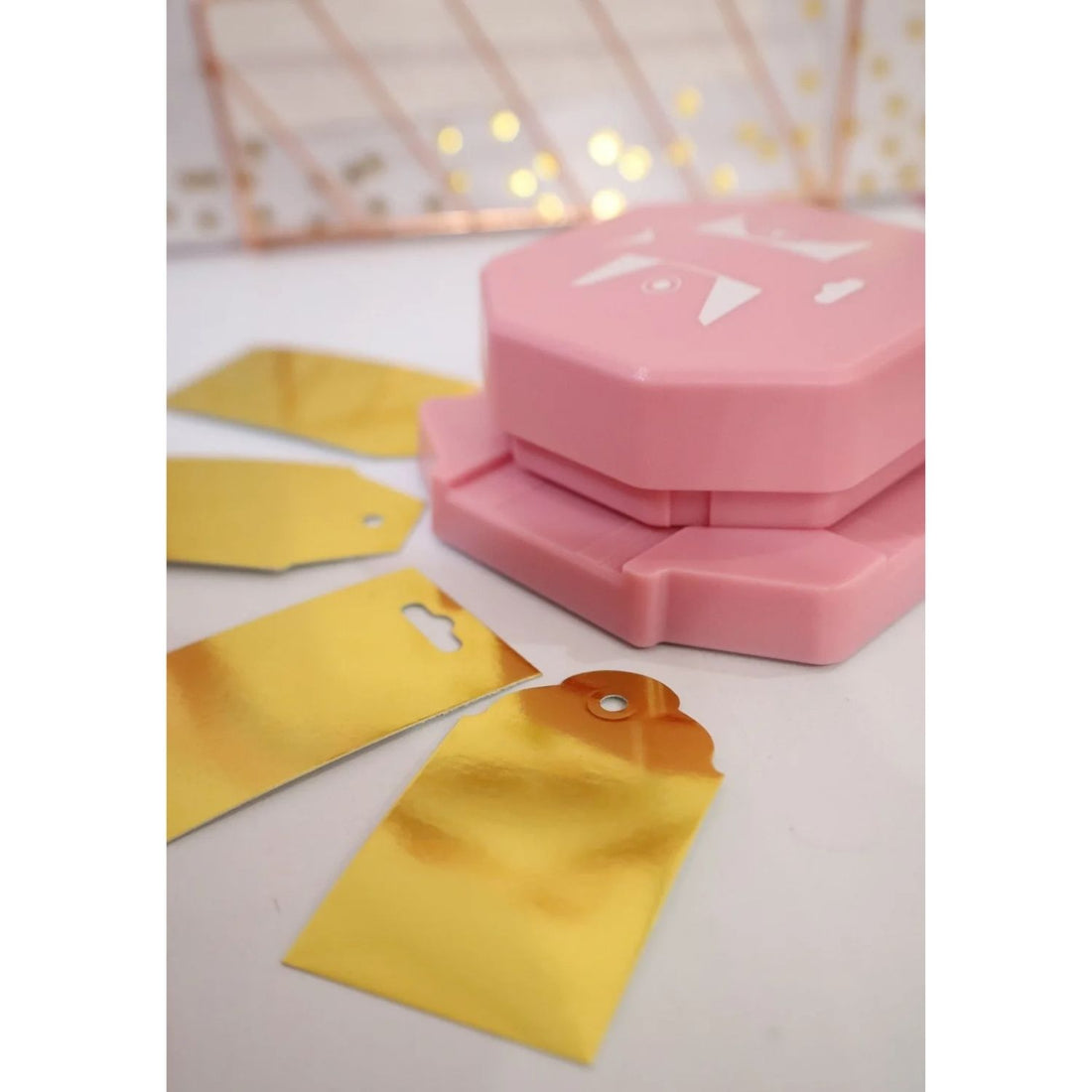 Perforadora Tag Punch 4 en 1 Team Pink Perforadoras Angie Guerra