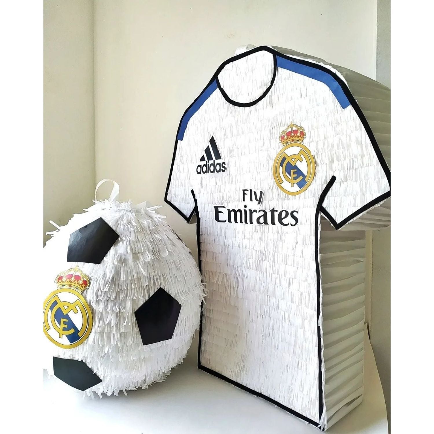 Suaje o Troquel Escudo Deportivo con Corona Dados de Corte / Suajes / Troqueles Hobbees