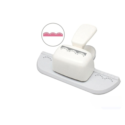 Circle Dot Border Punch / Perforadora de Orilla Onditas y Puntos Perforadoras Dress My Craft