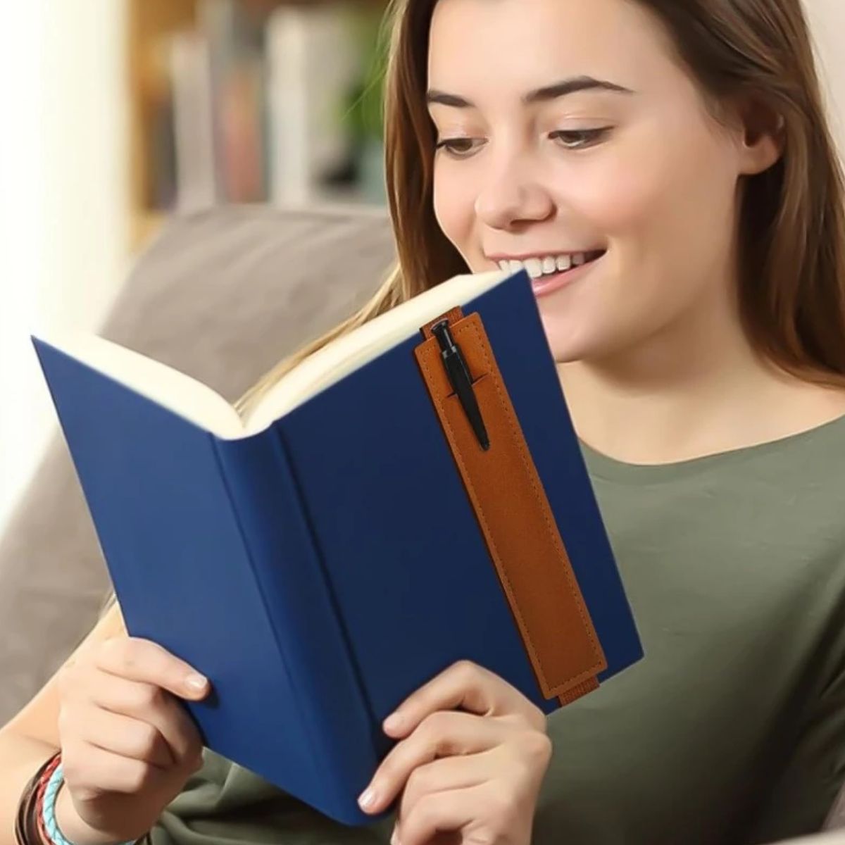 Sujeta Bolígrafos Con Elástico de Piel Sintética Marrón Encuadernacion Hobbees