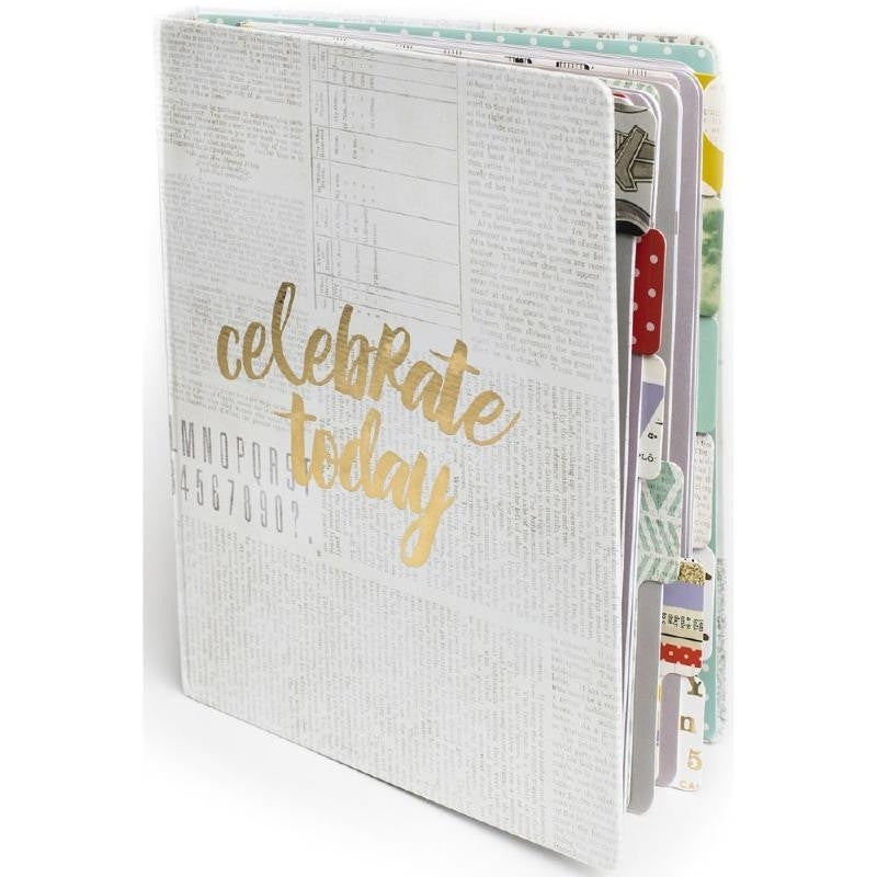 Celebrate Today Memory Notebook Memorandum / Cuaderno tipo Agenda Descontinuado We R Memory Keepers