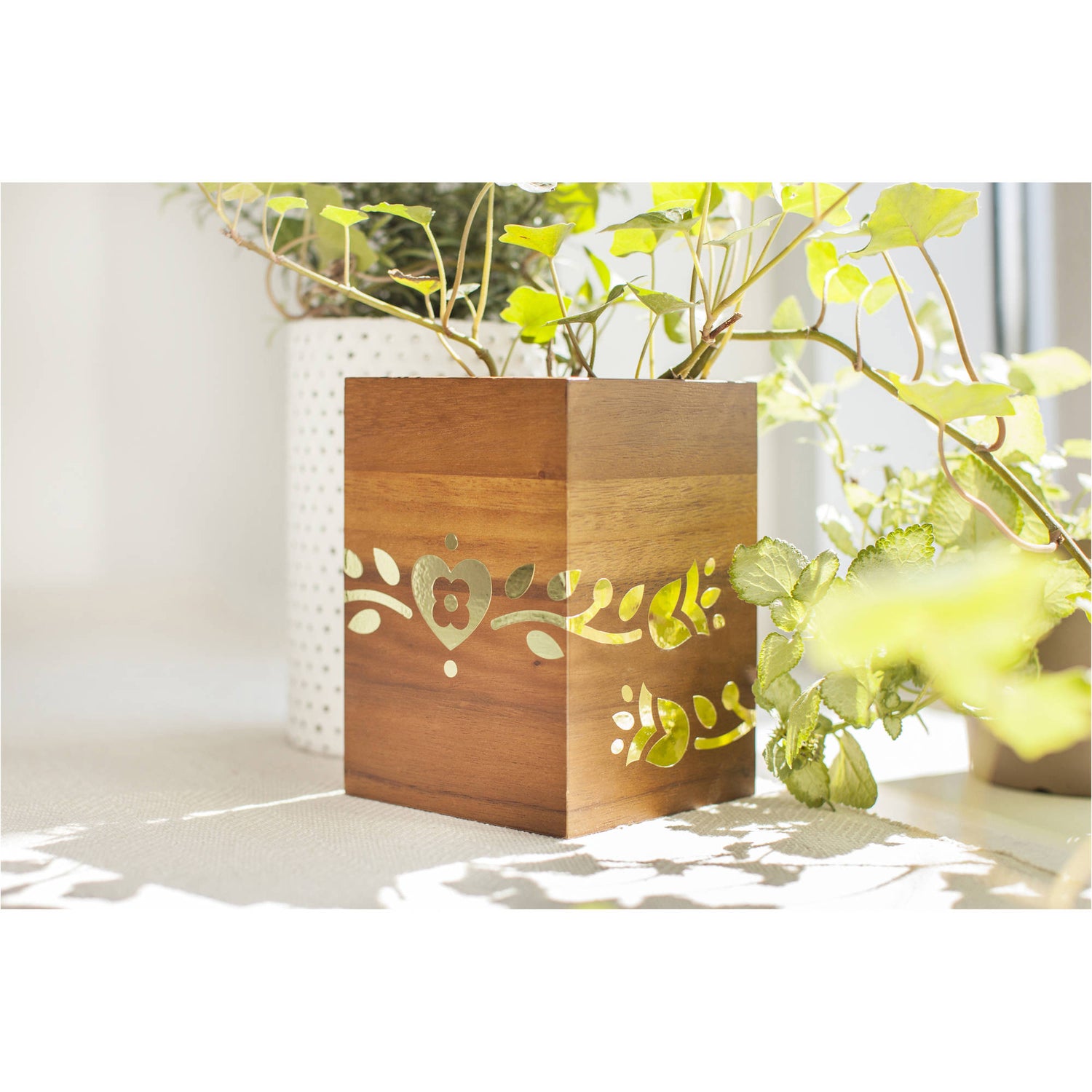 Adhesive Foil Metallic Gold / Foil Adhesivo Dorado Metálico Descontinuado Cricut