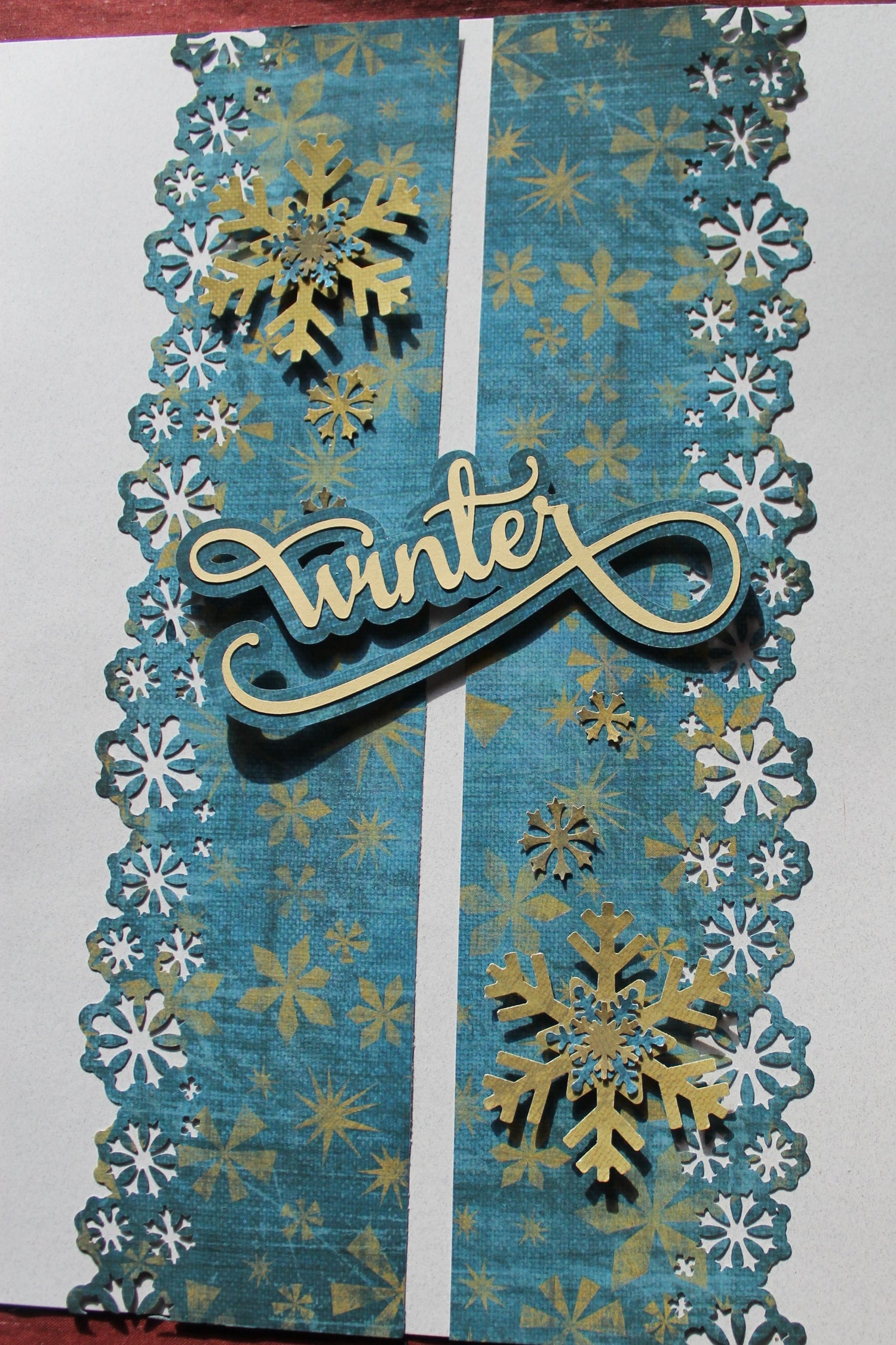 2 in 1 Edge Punch Flurries / Perforadora de Orilla 2 en 1 Copos de Nieve Descontinuado Ek Success