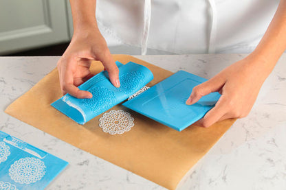 Medallions Confectioner&