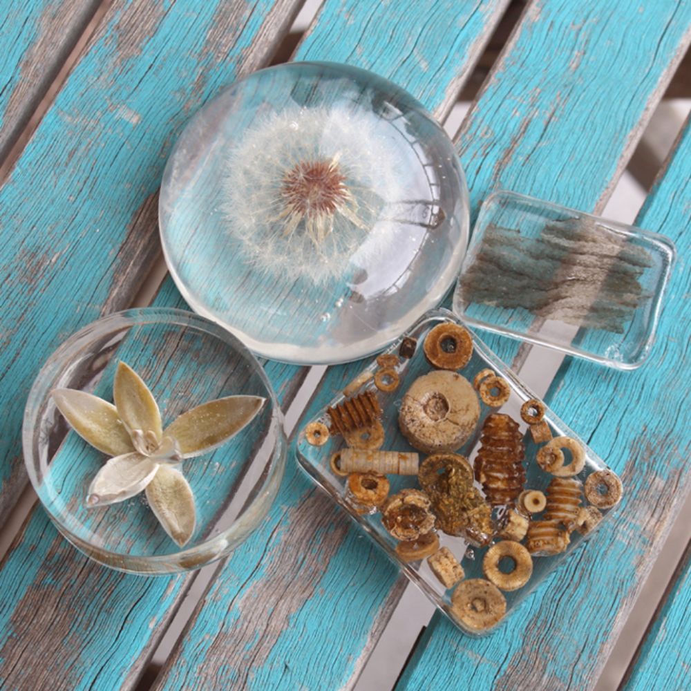 Clear Casting Resin Kit  / Kit de Resina Descontinuado Couture Creations