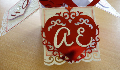 Ornate Heart / Suaje de corte de corazón Descontinuado Wild Rose Studio