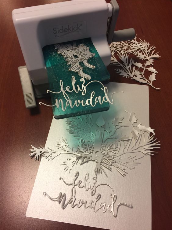 Merry Christmas Cutting Die  / Suaje de Feliz Navida Descontinuado Sizzix