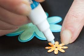 Fine-Tip Glue Pen / Marcador de Pegamento de Punta Fina Descontinuado Martha Stewart