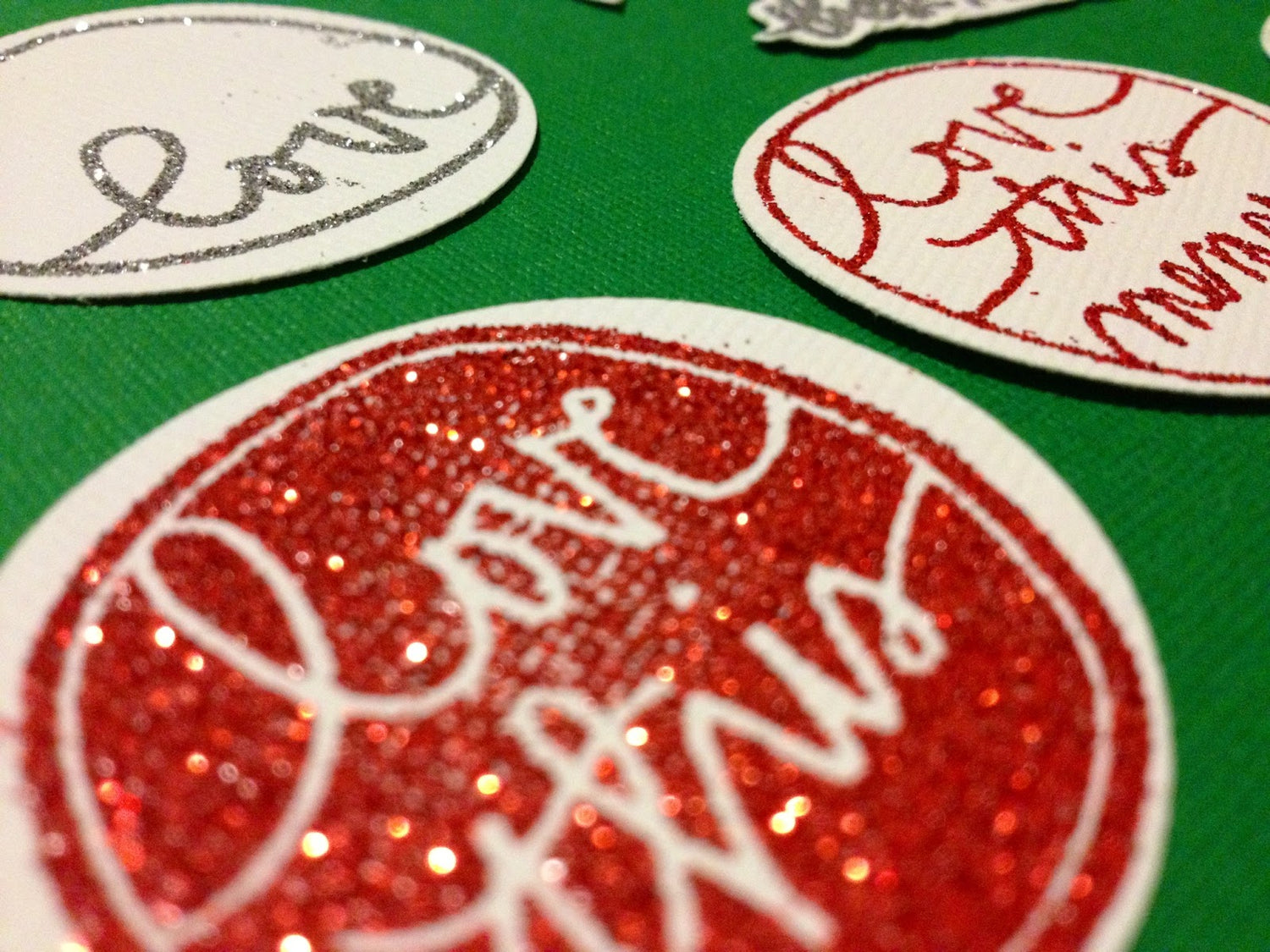 Zing Glitter Red Embossing Powder / Polvos de Realce Rojo con Brillitos Descontinuado American Crafts